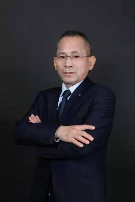 陈君伟