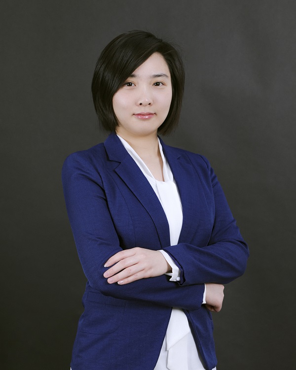李皎
