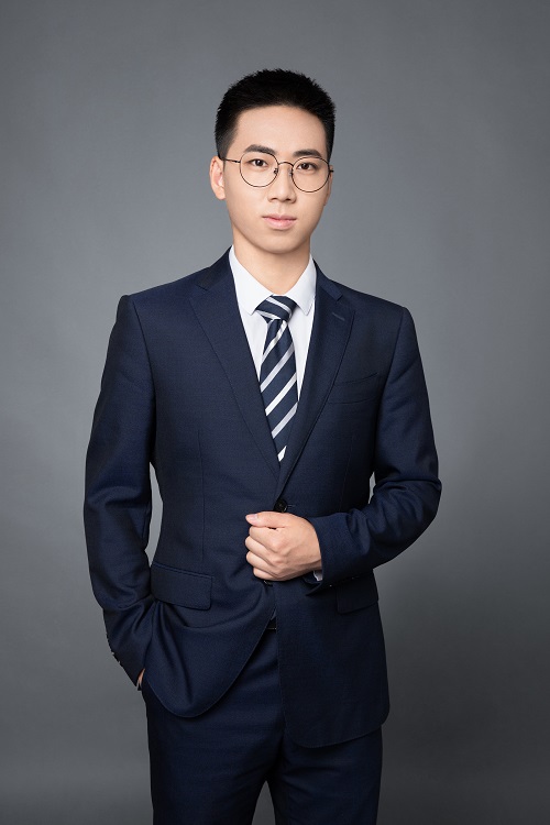 实习律师钱亚洲